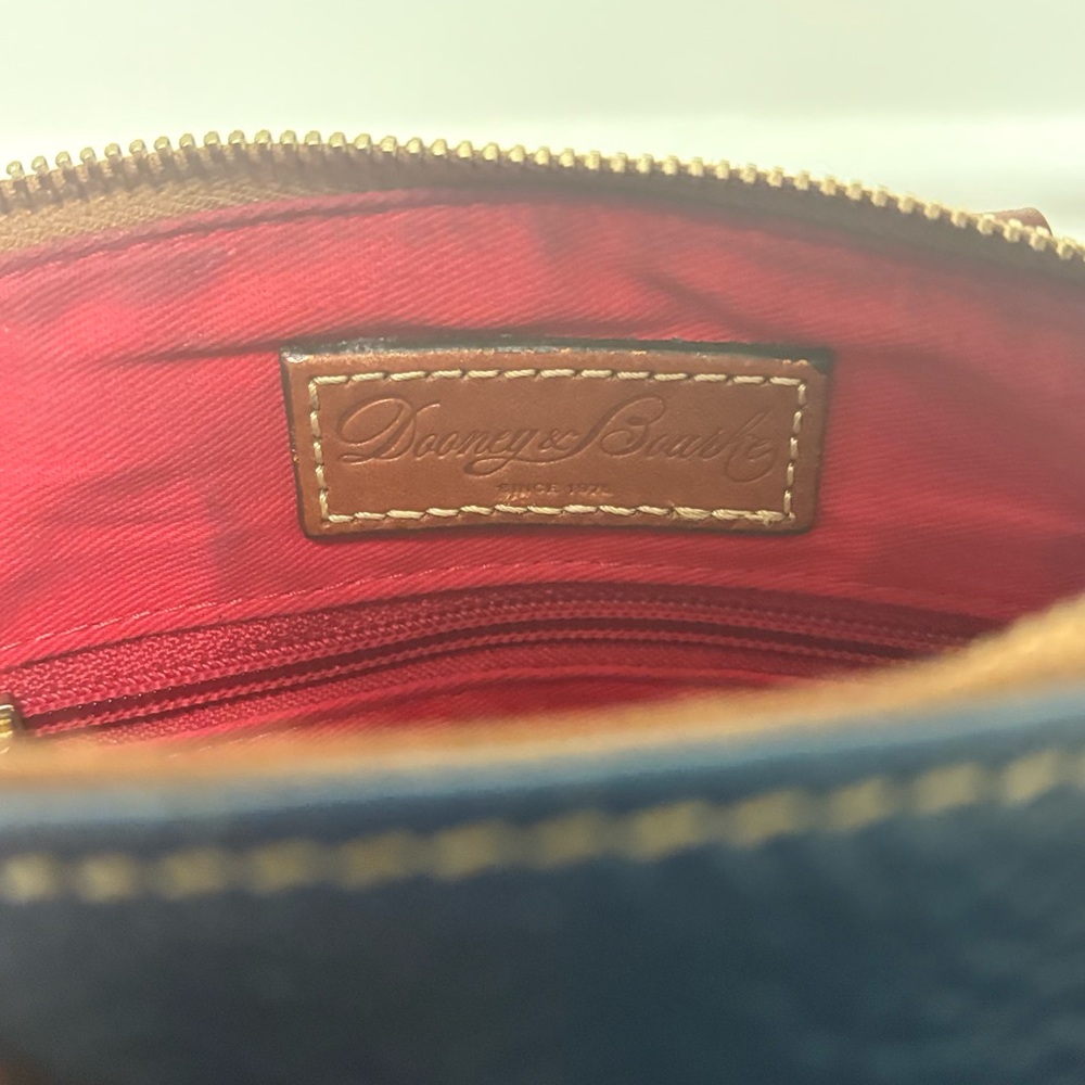 VINTAGE Dooney and Bourke blue pebble leather crossbody handbag - Picture 6 of 15